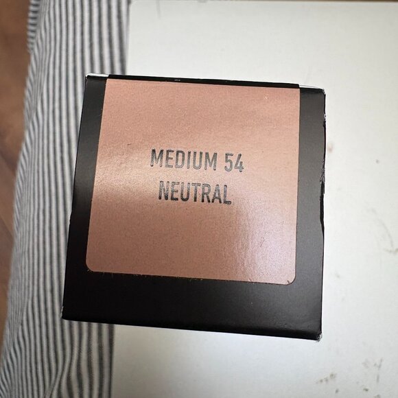 Kat Von D Founation! - Picture 2 of 2